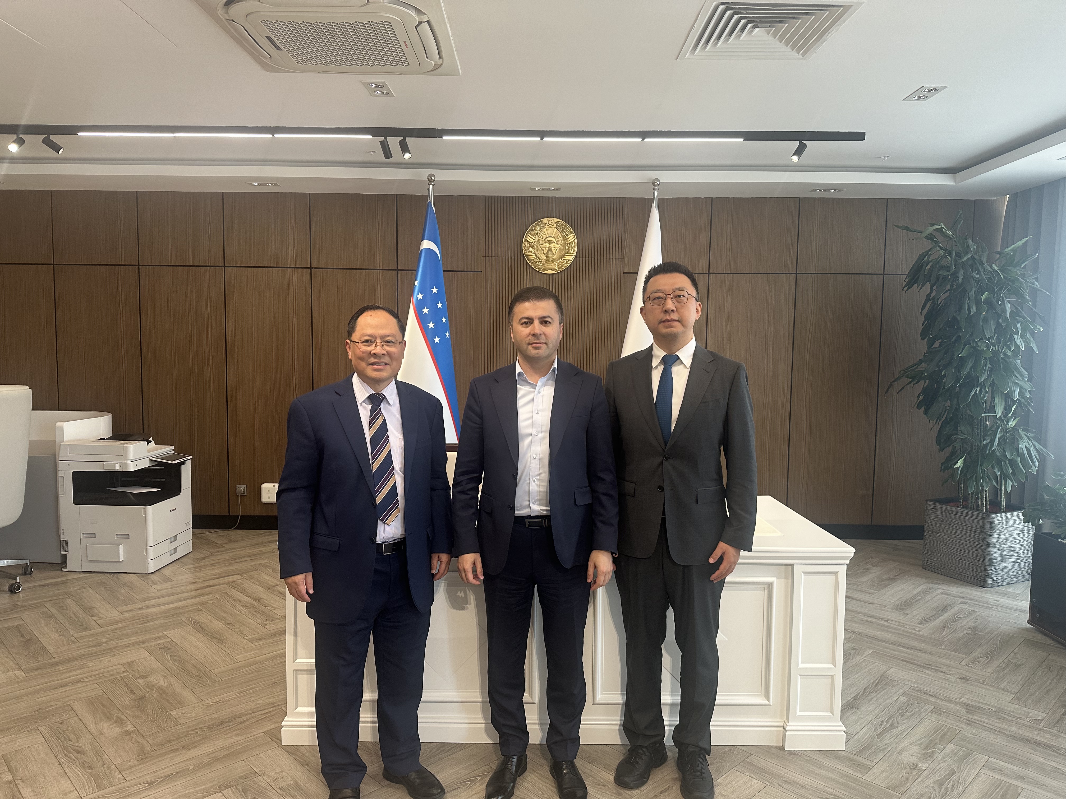 Uzbekistan delegation members during healthcare cooperation meeting
